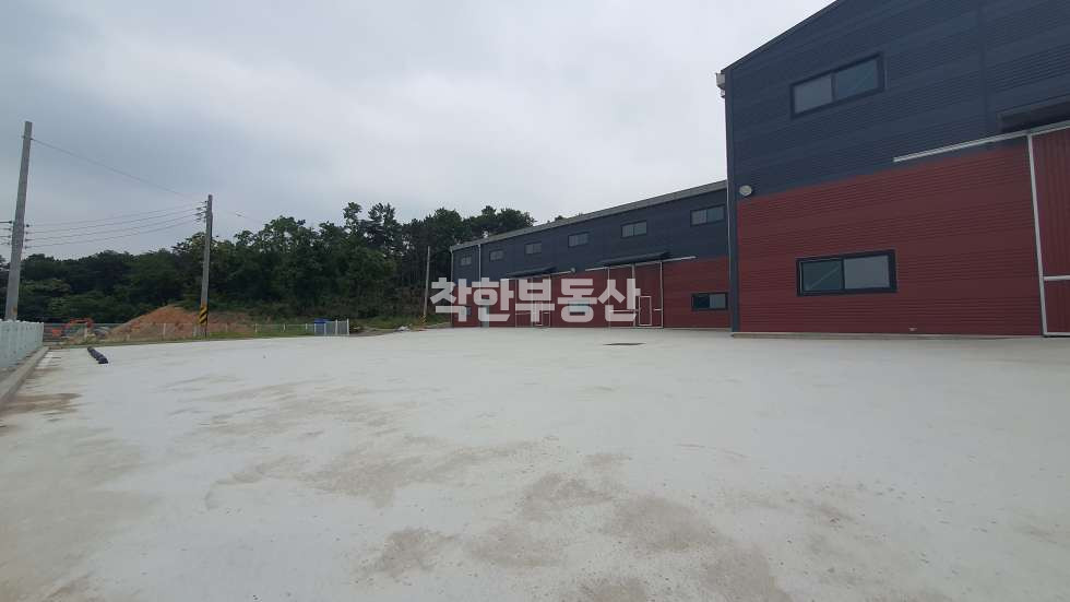 경기 화성만세구 양감면 대양리 대양리 신축공장 300평 매매 (150평 2동) / 8m 도로/ 화성시 양감면 공장 제조장 매매 매매 매물번호 10034 사진 2
