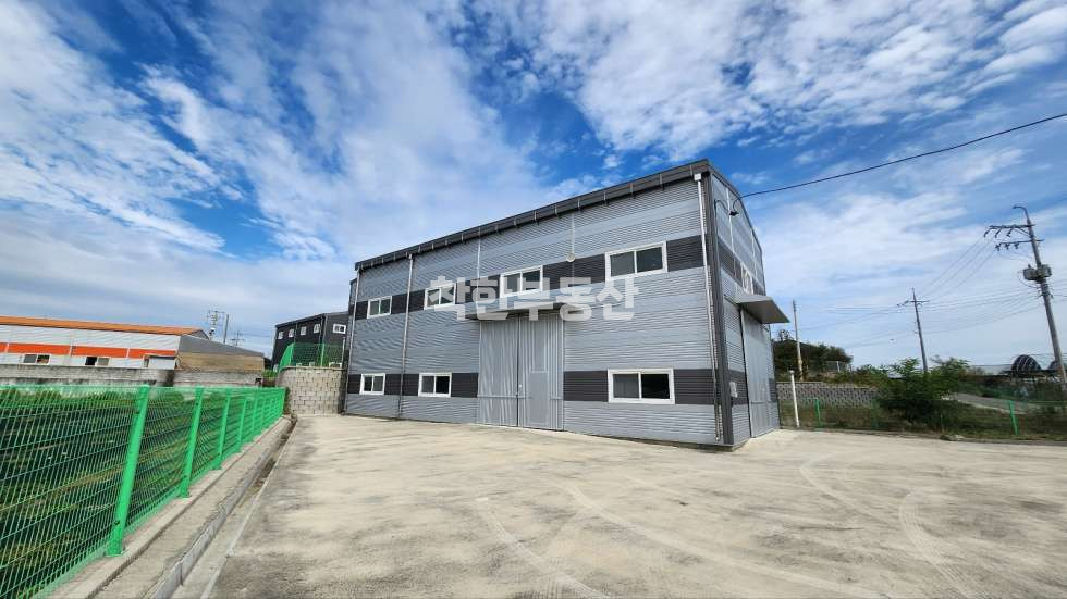 경기 화성만세구 양감면 용소리 1동 용소리 60평 공장 매매 / 화성시 양감면 창고 제조장 매매 / 가격저렴 매매 매물번호 10040 사진 2
