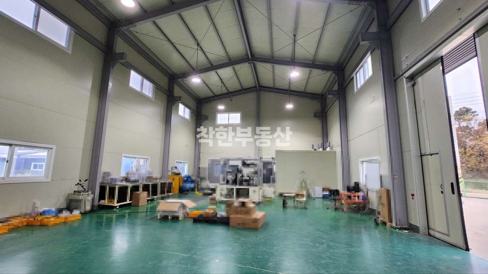 경기 화성만세구 향남읍 증거리 1동 향남 창고 매매 60평 6M도로 가설천막 증거리 공장매매 / 화성착한부동산 매매 매물번호 10057 사진 3