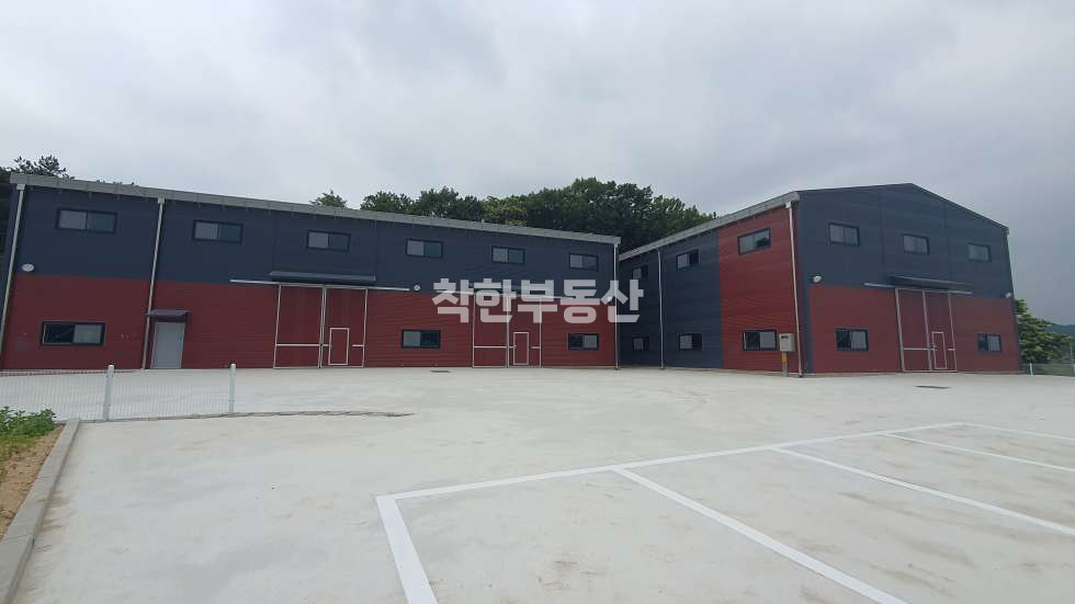 경기 화성만세구 양감면 대양리 신축 150평x2동 임대 / 8M도로, 마당넓음, 즉시입주 월세 매물번호 10140 사진 1