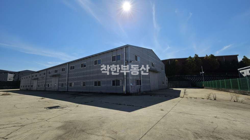 경기 화성만세구 양감면 사창리 7,8동 822평 공장임대 (411평x2동), 전기 300kw, 호이스트 5톤+7.5톤 월세 매물번호 10018 사진 4