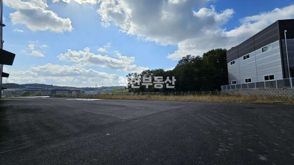 경기 화성만세구 장안면 수촌리 수촌리 신축공장 194평 매매 / 화성시 장안면 공장 제조장 매매/ 200평 두동 매매 가능 매매 매물번호 10029 사진 4